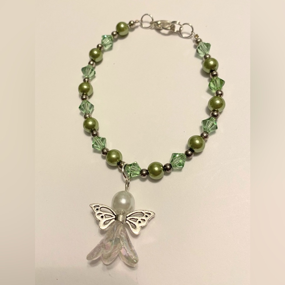 Green crystal and faux pearl beaded Bracelet with Butterfly Charm